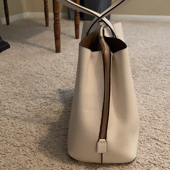 Coach Chalk Tote - Picture 3 of 3